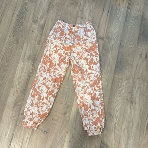 Lovers and friends patterned pants